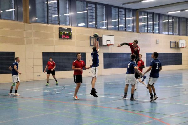 TSV 1904 Feucht - SG Auerbach/Pegnitz 32:19 (19:7)